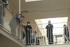 Ομορφιές-Συμπλοκή μεταξύ Πακιστανών και Γεωργιανών στις φυλακές της Άμφισσας με τρεις τραυματίες!