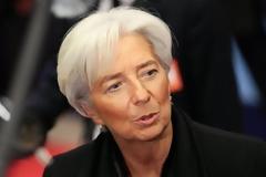 Λαγκάρντ: Χαιρετίζω τα αποτελέσματα της επαναγοράς του χρέους»