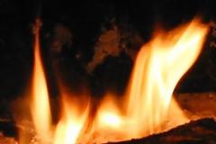 Κακόβουλη ζημιά σε καλύβα πλανοδιοπώλη σε προαύλιο εκκλησίας