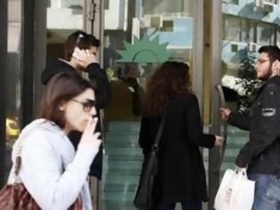 Φωτογραφία για Πουλήστε τις βίλες και τα κότερα που φτιάξατε