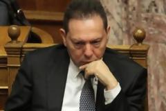 Μήνυση της Χρυσής Αυγής κατά Στουρνάρα