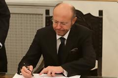 Ο Βαρτζόπουλος αναλαμβάνει τη Γ.Γ. Συντονισμού