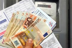Έρχονται αυξήσεις μέχρι και 48% στα τιμολόγια της ΔΕΗ