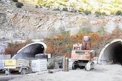 Ξαναρχίζουν τα έργα...αλλά με νέες αυξήσεις διοδίων!!!