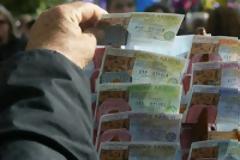 Με 190 εκατ. ευρώ στην ΟΠΑΠ- Scientific Games- Intralot η διαχείριση των κρατικών λαχείων