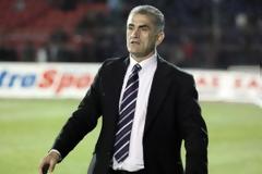 ΤΣΑΛΟΥΧΙΔΗΣ : ΕΠΕΛΕΞΕ ΝΑ ΚΑΝΕΙ ΤΗ ΧΕΙΡΟΤΕΡΗ ΤΟΥ ΕΜΦΑΝΙΣΗ ΣΕ ΛΑΘΟΣ ΠΑΙΧΝΙΔΙ Ο ΟΛΥΜΠΙΑΚΟΣ