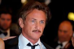Sean Penn: «Δε με αγάπησε καμία γυναίκα»