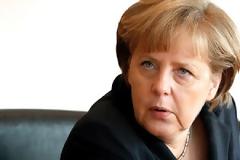 Spiegel: η Μέρκελ και ο «παιδαγωγικός ιμπεριαλισμός»