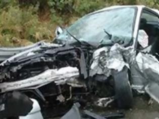 Φωτογραφία για 3 νεκροί και ένας τραυματίας έξω από την Λάρισα