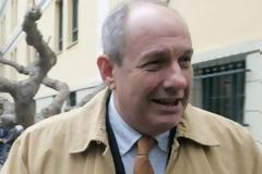 «Όποιος δεν αντέχει να φύγει στο επόμενο 24ωρο»
