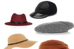 Hot καπέλα για τις... in fashion κρύες μέρες σας!