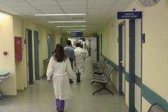 Πατρινοί γιατροί στις «φάμπρικες» της Αραβίας – Ιατρικό κέντρο στην Πάτρα δίνει 2€ την ώρα σε γιατρό