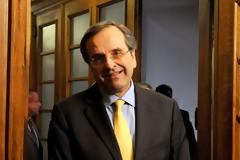 Ο Σαμαράς μίλησε με το φυλάκιο στη Ρω, αλλά χωρίς να έχει 