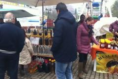 Μοίρασαν προϊόντα χωρίς μεσάζοντες στο κέντρο της Θεσσαλονίκης