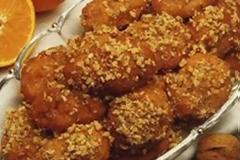 Τα μελομακάρονα, τα μακαρόνια και ο μακαρίτης