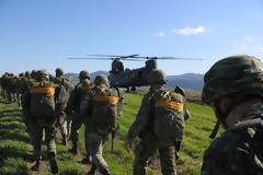 Επαγγελματικό στρατό ζητούν τώρα οι δανειστές! Νέα περίεργη παρέμβασή τους στην Άμυνα!