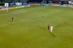 Φοβερό σαρδάμ live!!
