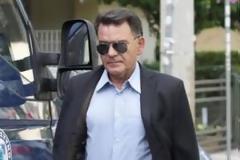 Έντονη λογομαχία Μπέου - Κούγια σε καφετέρια