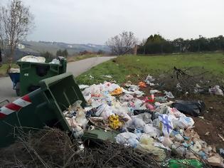 Φωτογραφία για Δήμος Θερμαϊκού: Ένας υπέροχος σκουπιδότοπος για να ζεις, αναφέρει αναγνώστρια