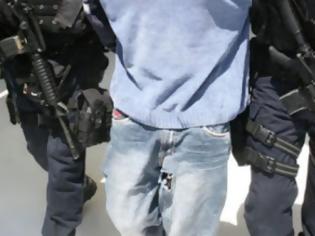 Φωτογραφία για Συνελήφθη 24χρονος Αγρινιώτης με 300 κιλά χασίς