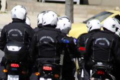 Απίστευτη σύλληψη 40χρόνου στον Κολωνό..Τώρα κινδυνεύει να χάσει τη δουλειά του.