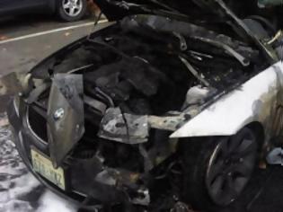 Φωτογραφία για Ποιος κρύβεται πίσω από την πυρπόληση του πολυτελούς τζιπ;