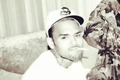 H Rihanna χώρισε ΞΑΝΑ τον Chris Brown