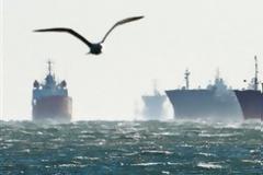 Φόρος σε όλες τις ναυτιλιακές εταιρείες με έδρα την Ελλάδα