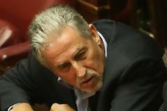 Μανώλης για Βρούτση: Δίνετε περισσότερα σε κοινωνικό κράτος; Σε ποια χώρα ρε;