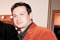 Εσπευσμένα στο νοσοκομείο με συμπτώματα εμφράγματος ο τηλεοπτικός 