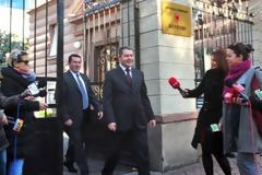 «Πόρτα» στους Τσάμηδες από την Ελληνική Πρεσβεία στα Τίρανα!