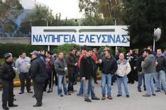 Τρόφιμα στους εργαζομένους των ναυπηγείων Ελευσίνας, από πωλητές λαϊκών αγορών