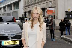 Poppy Delevingne. On the streets with Inspiring Outfits!