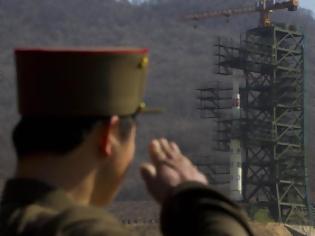 Φωτογραφία για Β. Κορέα: Την κατασκευή ακόμη μεγαλύτερων πυραύλων διέταξε ο Κιμ Τζονγκ Ουν