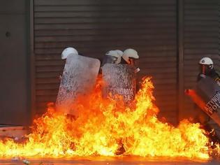 Φωτογραφία για Εικόνες μιας Ελλάδας σε κρίση στο φακό του Reuters…