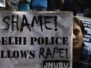 Φωτογραφία για Ν. Δελχί: STOP σε διαδήλωση για το βιασμό φοιτήτριας