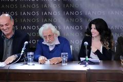 Δέκα δοκίμια που αξίζει να διαβάσετε,