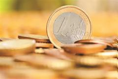 Η περιστολή δαπανών διατήρησε εντός στόχων τον Προϋπολογισμό στο 11μηνο