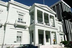 Διαψεύδει και καταδικάζει η Αθήνα τουρκικά δημοσιεύματα περί εκπαίδευσης τρομοκρατών στο Λαύριο