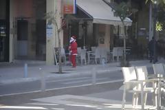 Αγρίνιο: Τα κάλαντα της... κρίσης!