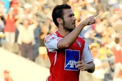 Ξανά στο προσκήνιο ο Ούγκο Βιάνα