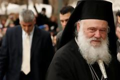 Ιερώνυμος: Να δώσει η Εκκλησία τα χωράφια της να τα καλλιεργήσουν νέοι αγρότες .