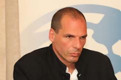 Τι λέει ο Bαρουφάκης για τα CDS του Αντρίκου Παπανδρέου, τη Μαργαρίτα και τον Γιώργο