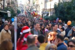 Πάτρα: Κλειστά και σήμερα τα καταστήματα