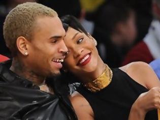 Φωτογραφία για Μέσα στα μέλια η Rihanna με τον Chris Brown