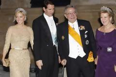 ''Κωνσταντίνος – Άννα Μαρία: Οικογενειακά Χριστούγεννα στο Πόρτο Χέλι! ''