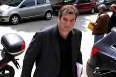 Πλαστογράφησαν την υπογραφή μου, λέει ο Ν. Καραχάλιος