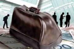 Θα κατάσχονται τραπεζικοί λογαριασμοί όσων χρωστούν στο Δημόσιο