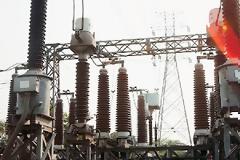 ΡΑΕ: Μειώνεται το κόστος χρήσης των δικτύων μεταφοράς ηλεκτρικής ενέργειας