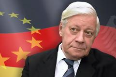 Ο Χέλμουτ Σμιντ προειδοποιεί για μια γερμανοκρατούμενη Ευρώπη